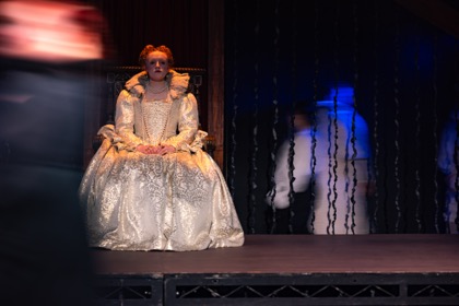 Mary Stuart — production photo 7